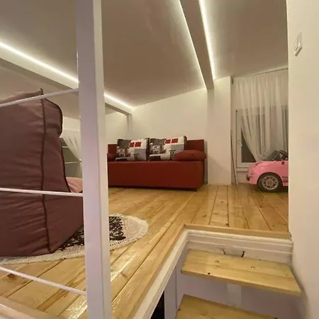 Apartman Manhettan *